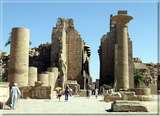 Karnaki romok